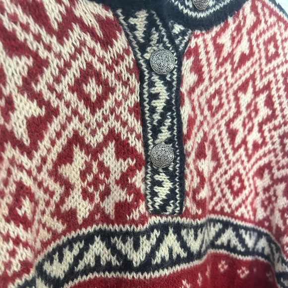 L.L. Bean Vintage Men’s Large red Nordic Fair Isle wool-blend sweater 1/4 button - Picture 3 of 13